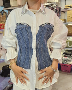 Bluse mit Jeans und Glitzer