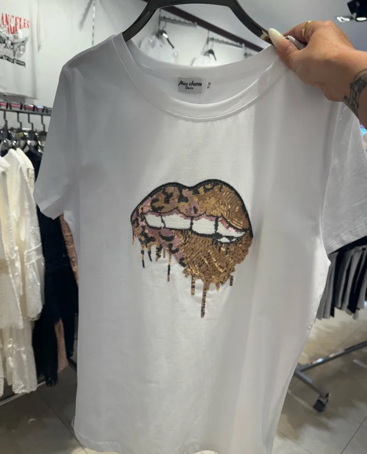 Shirt mit Glitzer Kuss Mund 8255