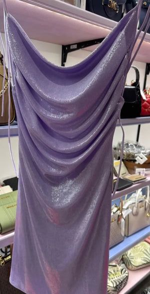 Kleid metallic Rücken offen