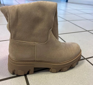 Stiefel Beige