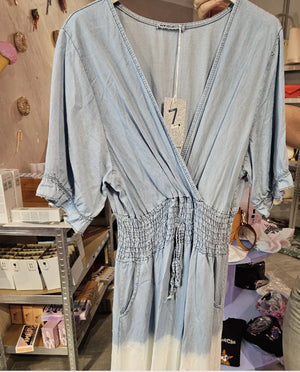 Kleid Hellblau Weiss 0813