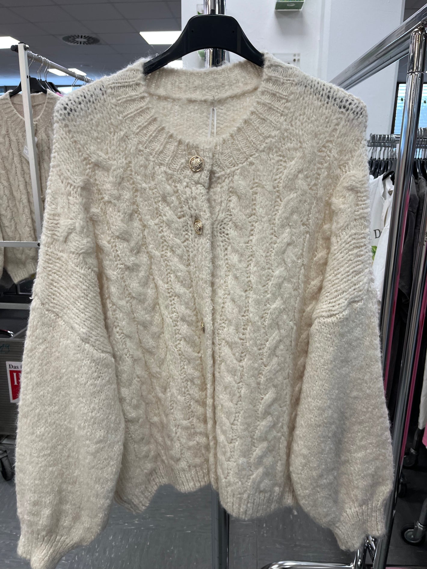 Strickjacke mit Flächtmuster 3331