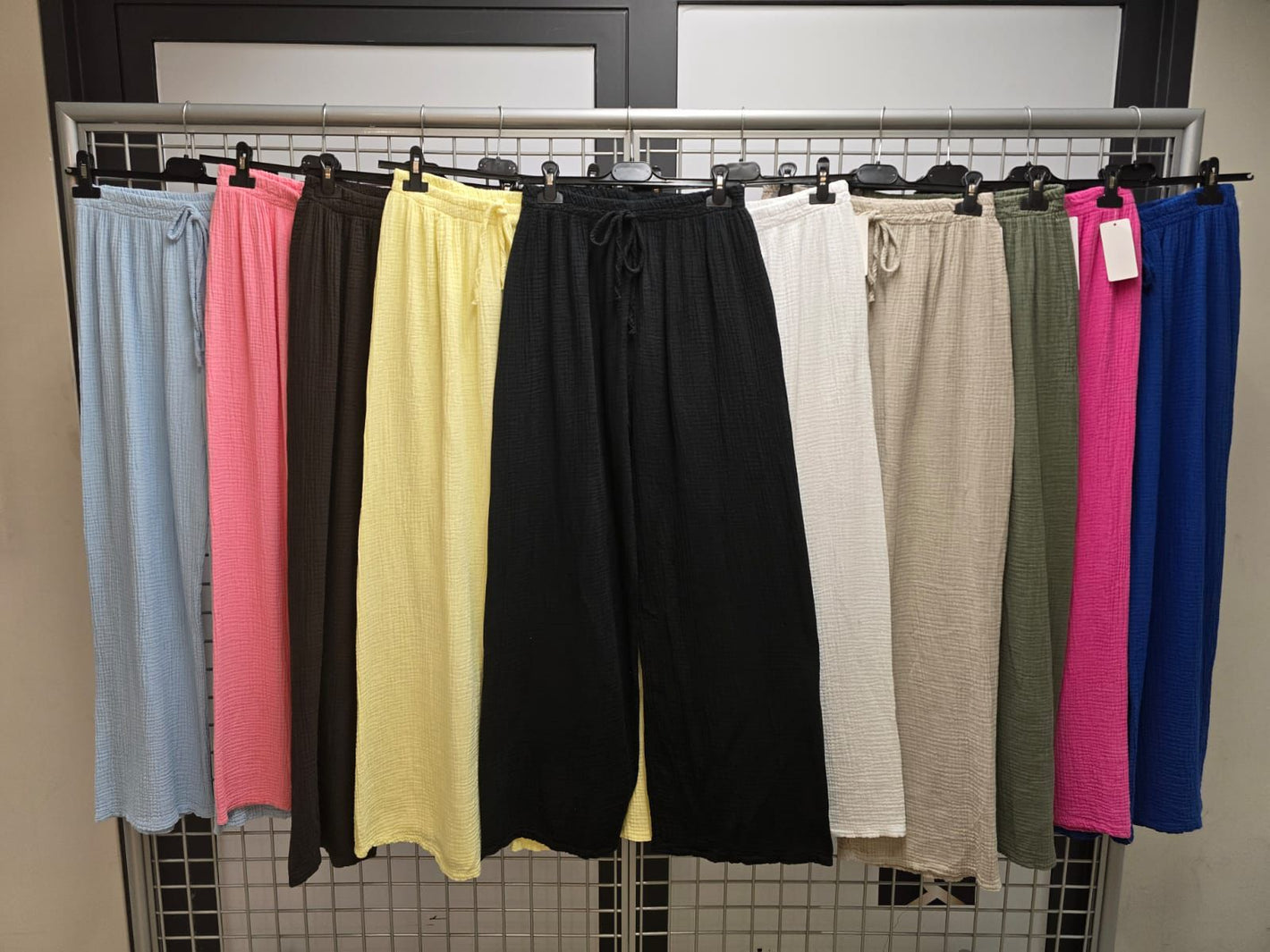 Museline Hosen verschiedene Farben 34 bis 42 dehnbar bis 57