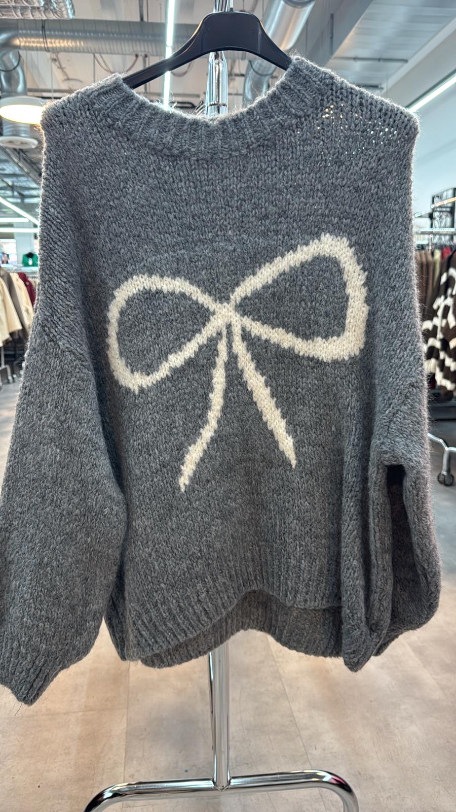 Strickpullover mit grosser Schleife 9203 verschiedene Farben