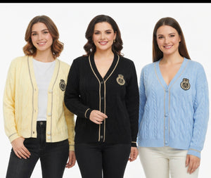 Collage Strickjacke verschiedene Farben 9558