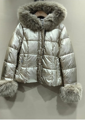 Winterjacke mit Daunen und Fell K606 verschiedene Farben und Grössen