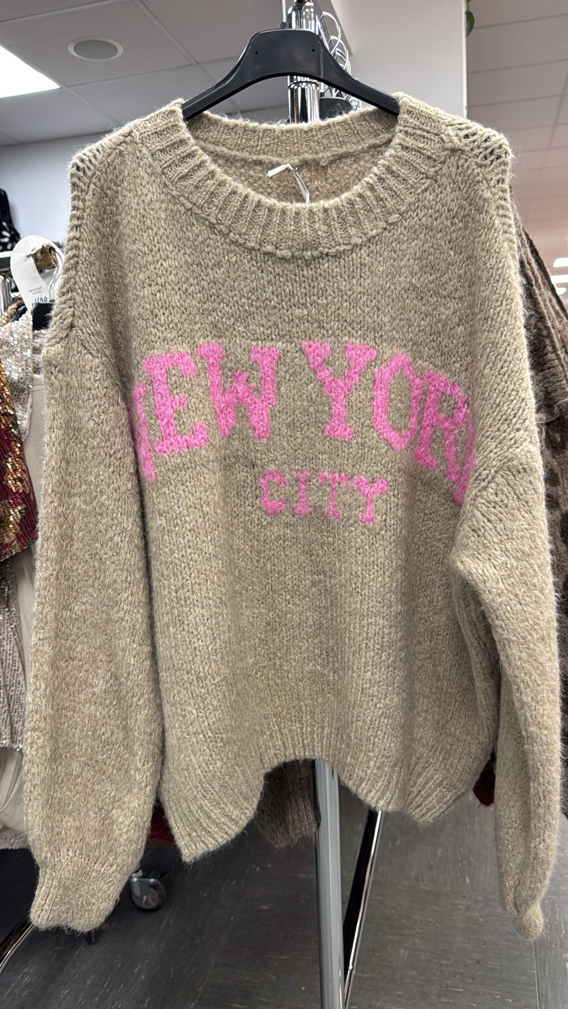 Pullover New York City Beige Rosa