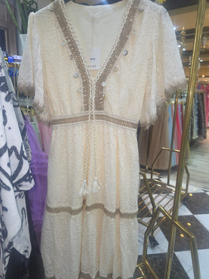 Kleid Beige mit Kordel 18016