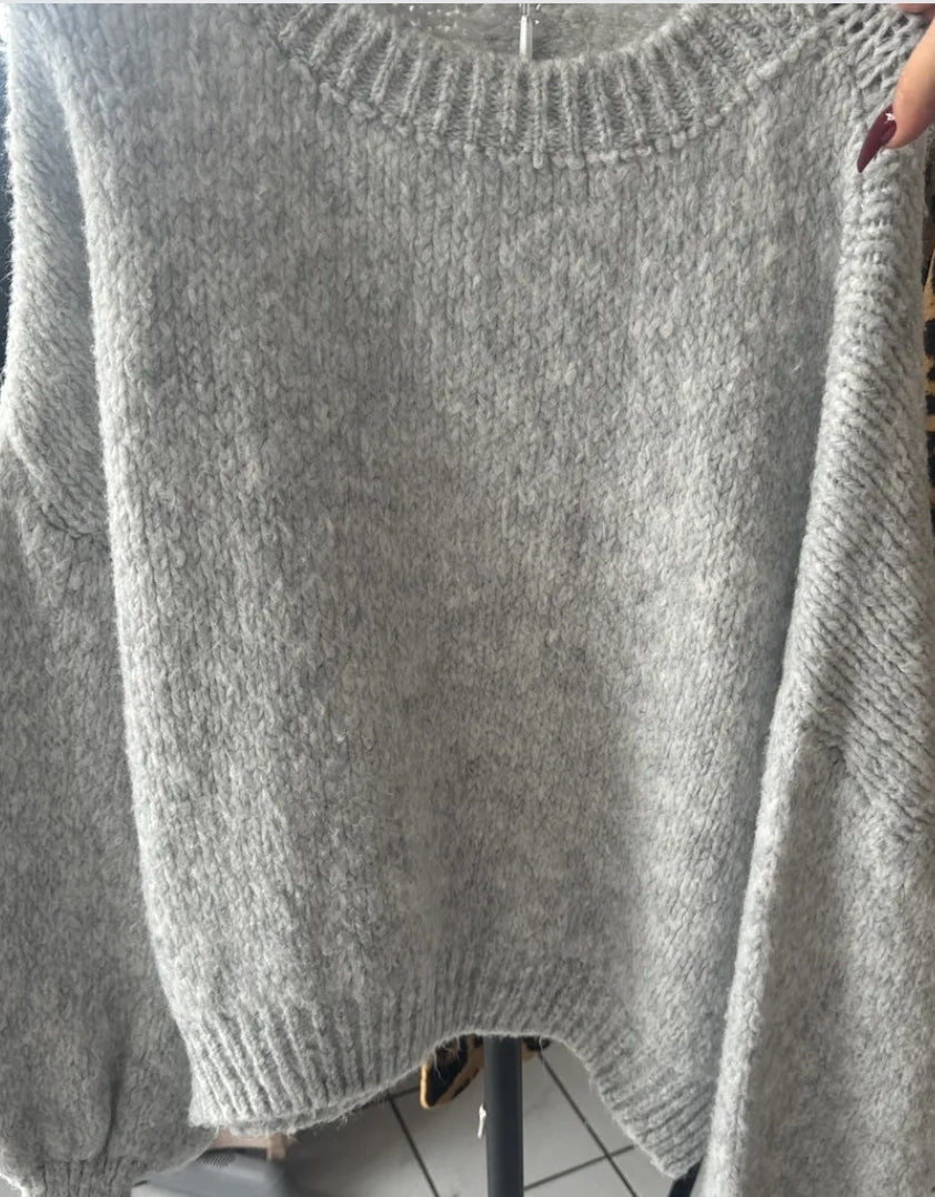 Pullover mit Rüschen an den Armen - Dick -