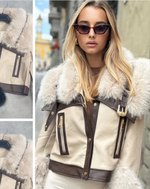 Jacke Kurz mit Kunstfell Braun / Beige